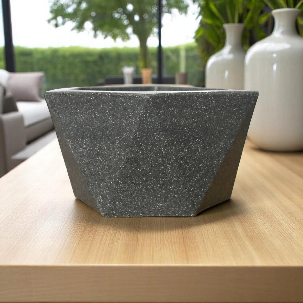 Maceta Hexagonal Gris Granito Polietileno 20 cm AKHE22GG